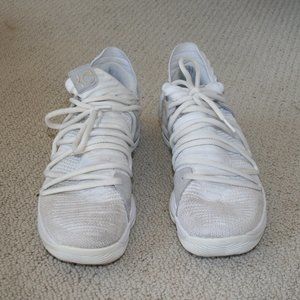 Nike KD 10's - WHITE/METALLIC (Basketball Shoe)